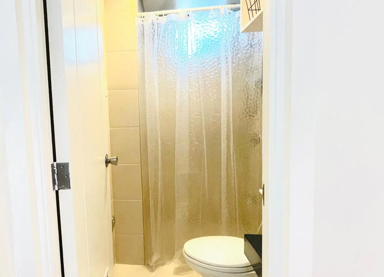 Hayahay Vacay Apartment Manila