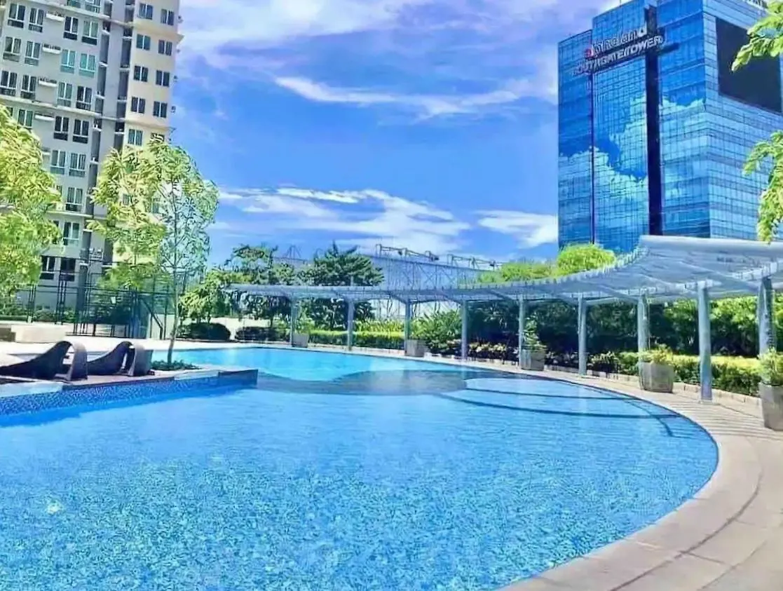 Hayahay Vacay Apartment Manila